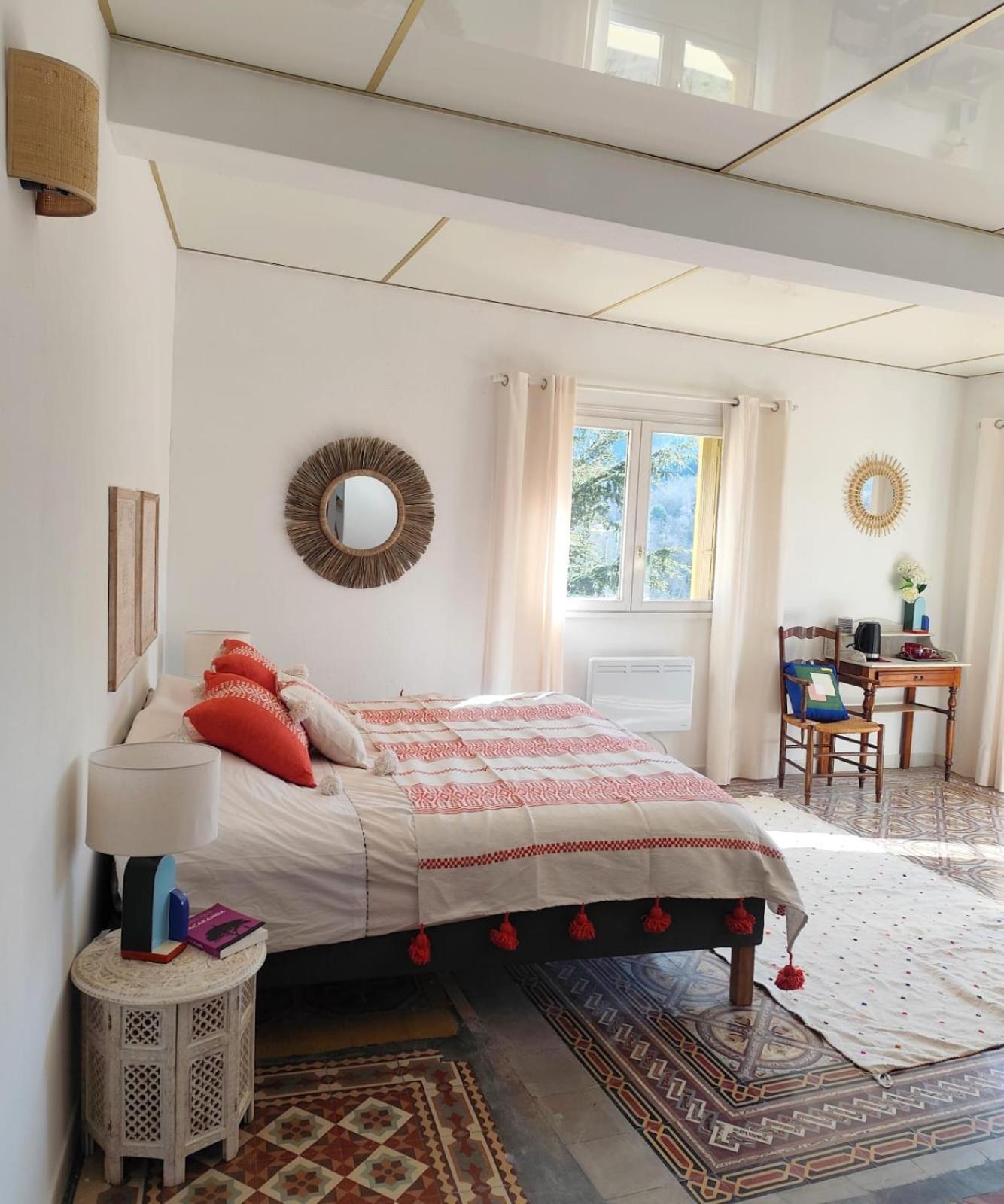 Casa Louisa Panzió Serralongue Kültér fotó